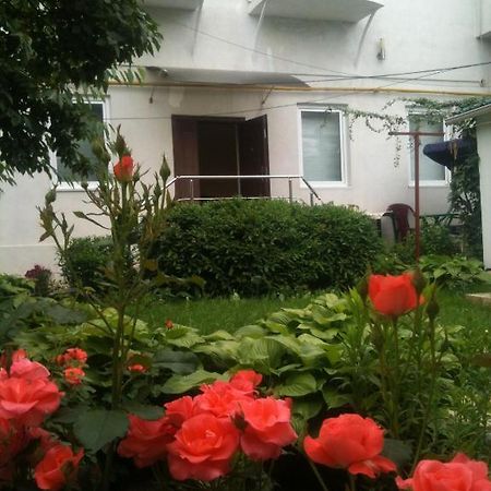 Hotel Lidia Chisinau Exterior photo